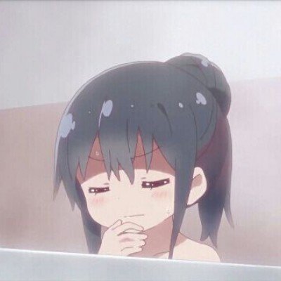 电动车超车刮倒大爷后径直离去